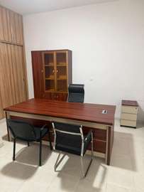 BUREAU DIRECTION & BUREAU SIMPLE à Vendre