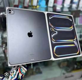 iPad Pro m5 13 pous