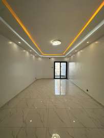APPARTEMENT A LOUER A ZONE DE RECASEMENT NGOR ALMADIES