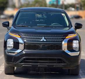 Mitsubishi Outlander 2023