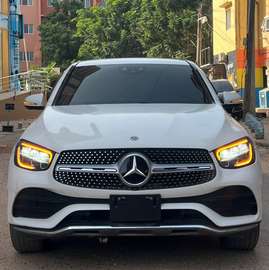 MERCEDES GLC 300 4MATIC Année : 2020