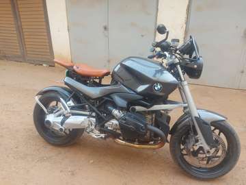 BMW R1150R roadster gris métallisé selle cuir