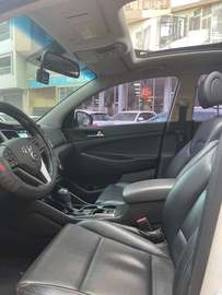 HYUNDAI TUCSON Année :2017 VENANT CORREE
