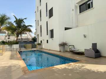 Appartement f4 avec vue/ mer à louer à mermoz corniche