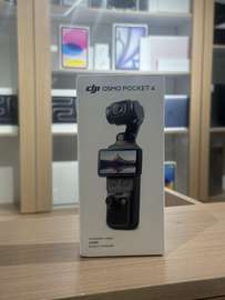 DJI Osmo Pocket 4 - Standard Combo