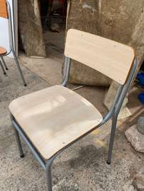 Table élèves deux place plus deux chaises