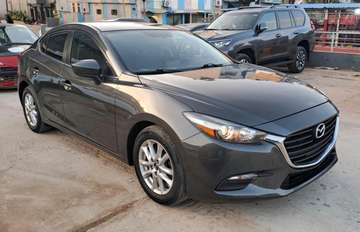 Mazda 3 2017 cuir super clean
