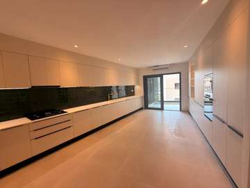 appartement f4 neuf au plateau