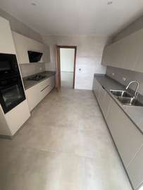 A vendre des  F5 de haut standing à FANN