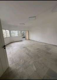A VENDRE UNE VILLA R+1 AUX MAMELLES