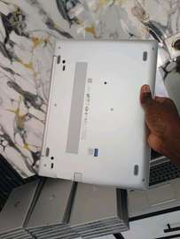 Hp Elitebook 830 G6 core i3