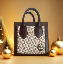 Mini Nefertiti Cuir et Raphia