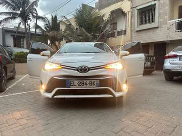 TOYOTA AVENSIS 2017