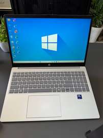 Hp ultra 7 2025 / 16gb ram ddr5 / ai graphique / neuf