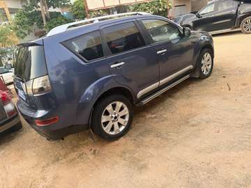 Mitsubishi outlandre