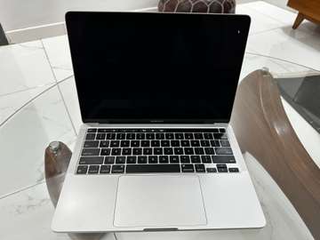 Apple MacBook Pro M2 13 pouces