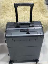 Valise en aluminium 'haut de gamme cabine