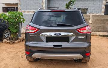 Ford escape titanium 2014