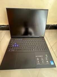 ASUS TUF 16" | i7-14650HX |RTX 5060| 16GB | 1To