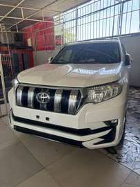 TOYOTA PRADO 2017