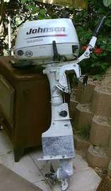 Moteur JOHNSON 5 CV 4 TEMPS