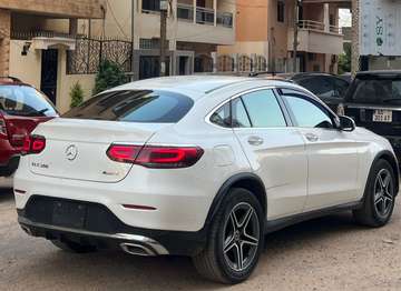 MERCEDES GLC 300 4MATIC Année : 2020