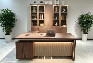Bureau direction grand format avec rangement