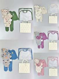 COMPLET 7PIECES POUR BEBE 3-6-9mois