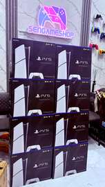PS5 Slim neuf scellé + 150Jeux