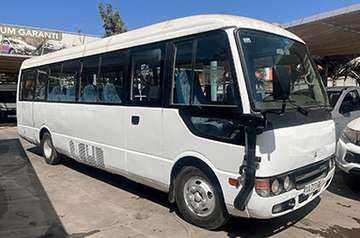 BUS ROSA 33 PLACES
