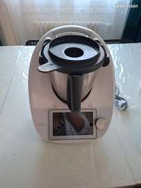 Thermomix TM6 – Comme neuf – Prêt à cuisiner