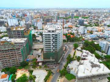 TERRAIN À VENDRE – CORNICHE OUEST DES ALMADIES