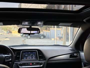 Hyundai Sonata Sport