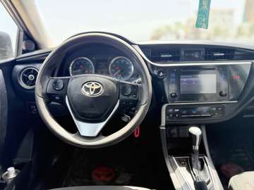 Toyota Corolla 2018 LE