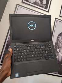 Dell latitude i5 7th /256gb /8gb Ram