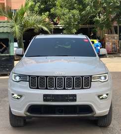 JEEP GRAND CHEROKEE LIMITED AWD Année :2017/2018