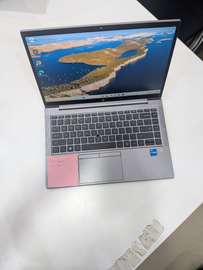 HP Z Book Fire Fly i5 ) 11e ) 16g de ram ) 512