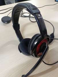 NGS casque audio micro jack noir rouge confortable