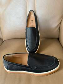 Mocassins LORO Piana semelle blanche tendance