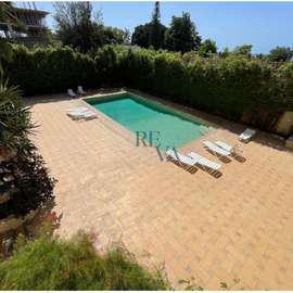 APPARTEMENT F4 À VENDRE À FANN MERMOZ