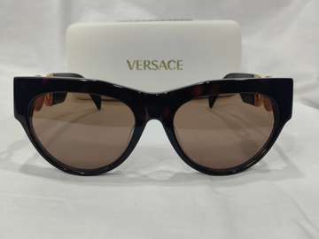 lunettes soleil femme chic et classique