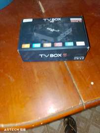 Box WiFi M1B Gris avec Câbles et Adaptateur