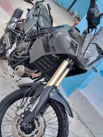 Yamaha Ténéré700 trail gris polyvalent Annee 2024