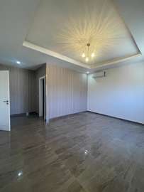 F4 de 160m² à louer usage bureau keur guorgui