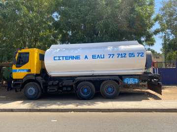 camion citerne a eau