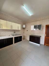 APPARTEMENT F5 À LOUER – NGOR ALMADIES.