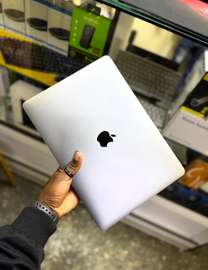 MacBook Pro Touchbar 2020 13 pouces