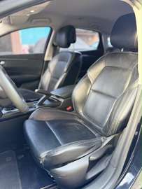 RENAULT SM6