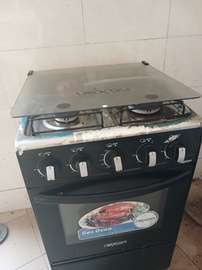 Nexon cuisinière gaz 4 feux noir avec four