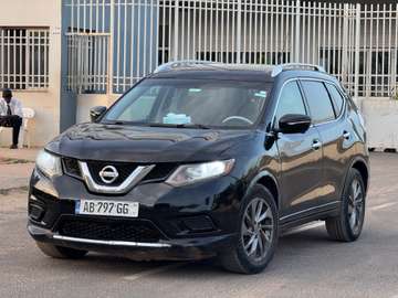 Nissan Rogue essence 4 cylindres automatique